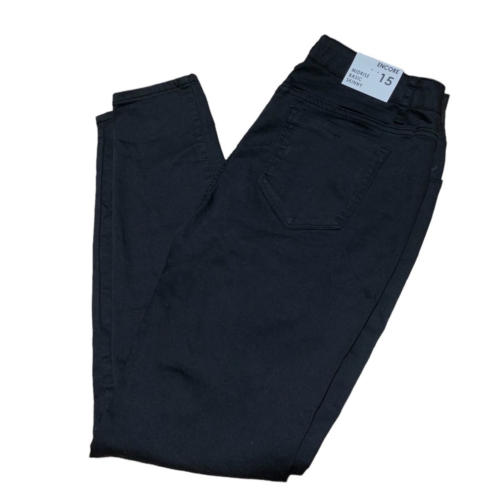 NWT Black midrise basic skinny jeans size 15